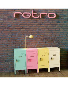 Pure Retro Quarto Lockers